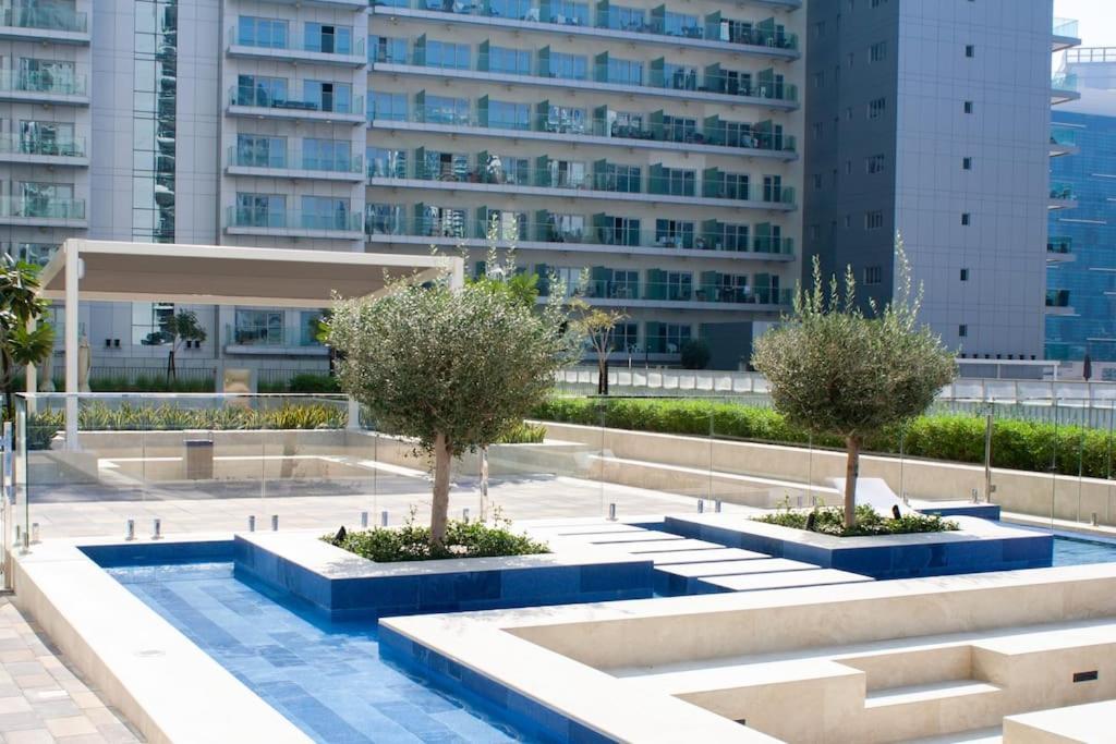 Vera Residences By Damac I 1Br Luxury Aparthotel Dubai Exterior photo